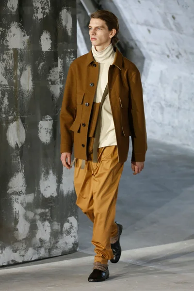 Look 6